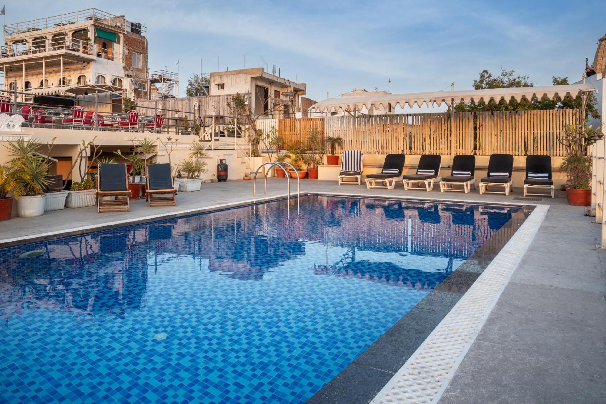 Hotel Udaigarh - Udaipur Exterior foto