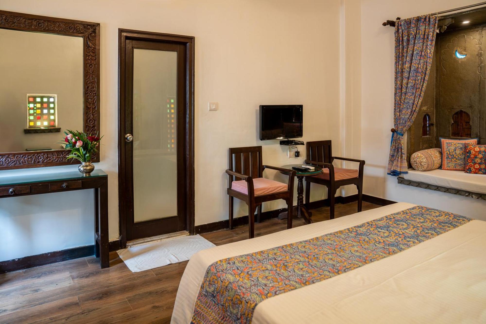 Hotel Udaigarh - Udaipur Exterior foto